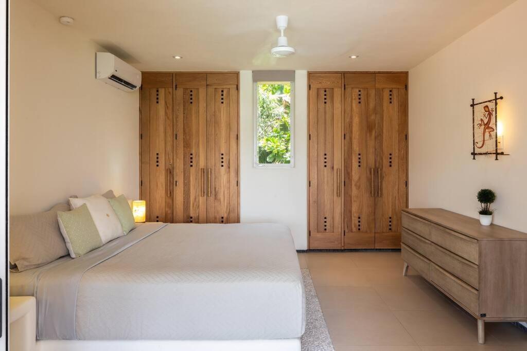 Villas Kaukan By Tasman Zihuatanejo Exterior photo